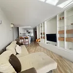 Frente Al Canal Con Terraza Apartamento