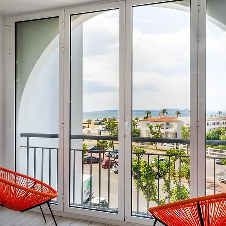 Frente Al Canal Con Terraza Apartment