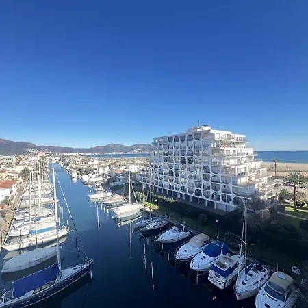 Frente Al Canal Con Terraza Apartamento Ampuriabrava