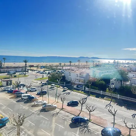 Frente Al Canal Con Terraza Ampuriabrava